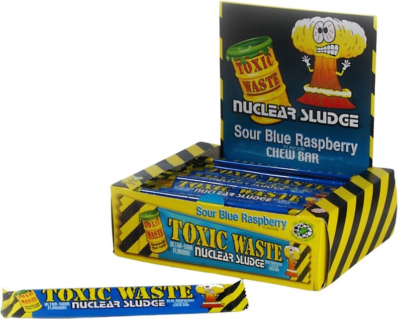Toxic Waste Blue Raspberry Chew Bar 20g - Inner